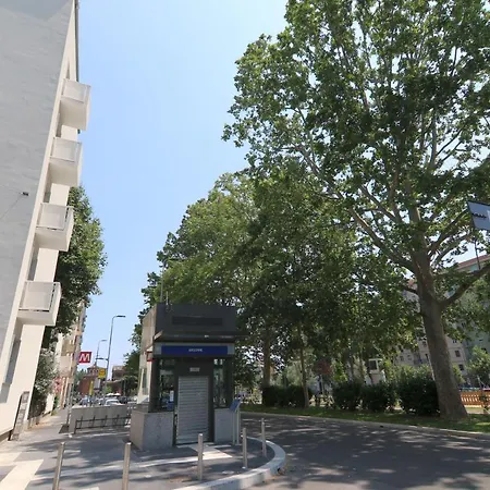 Casa Argonne * Milan