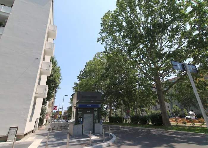 Casa Argonne * Milan